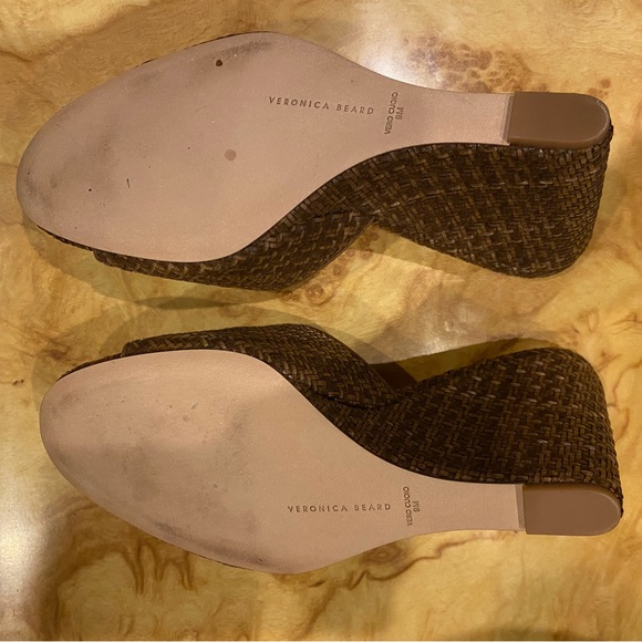 VERONICA BEARD Open Toe Brown Woven Wedges - Size 9